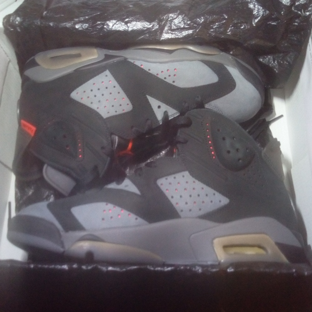 Jordan 6 Retro Paris Saint Germaine PSG